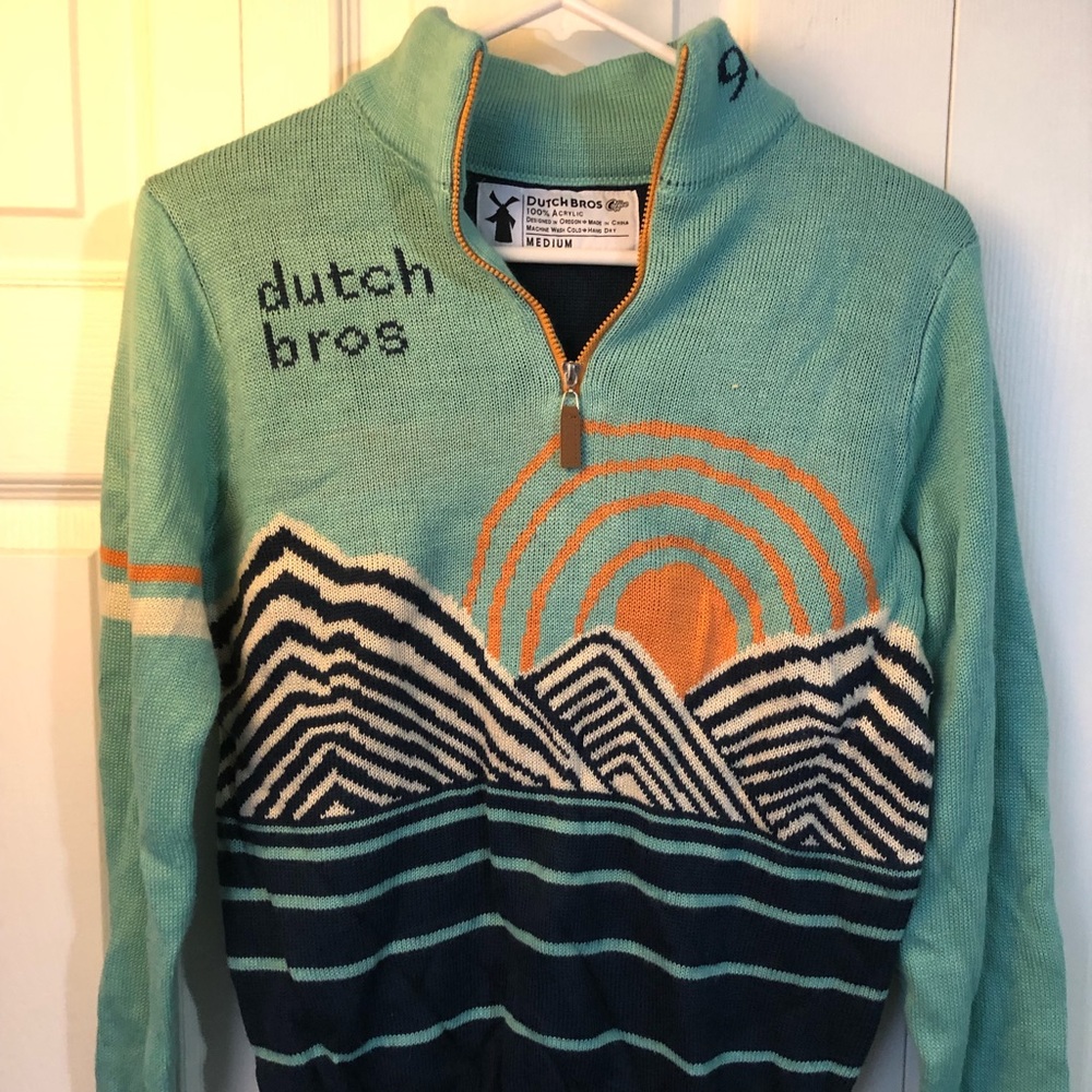Dutch Bros | Women’s Sweater